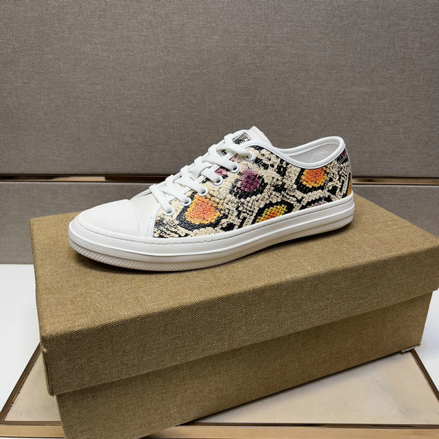 men gucci shoes-447